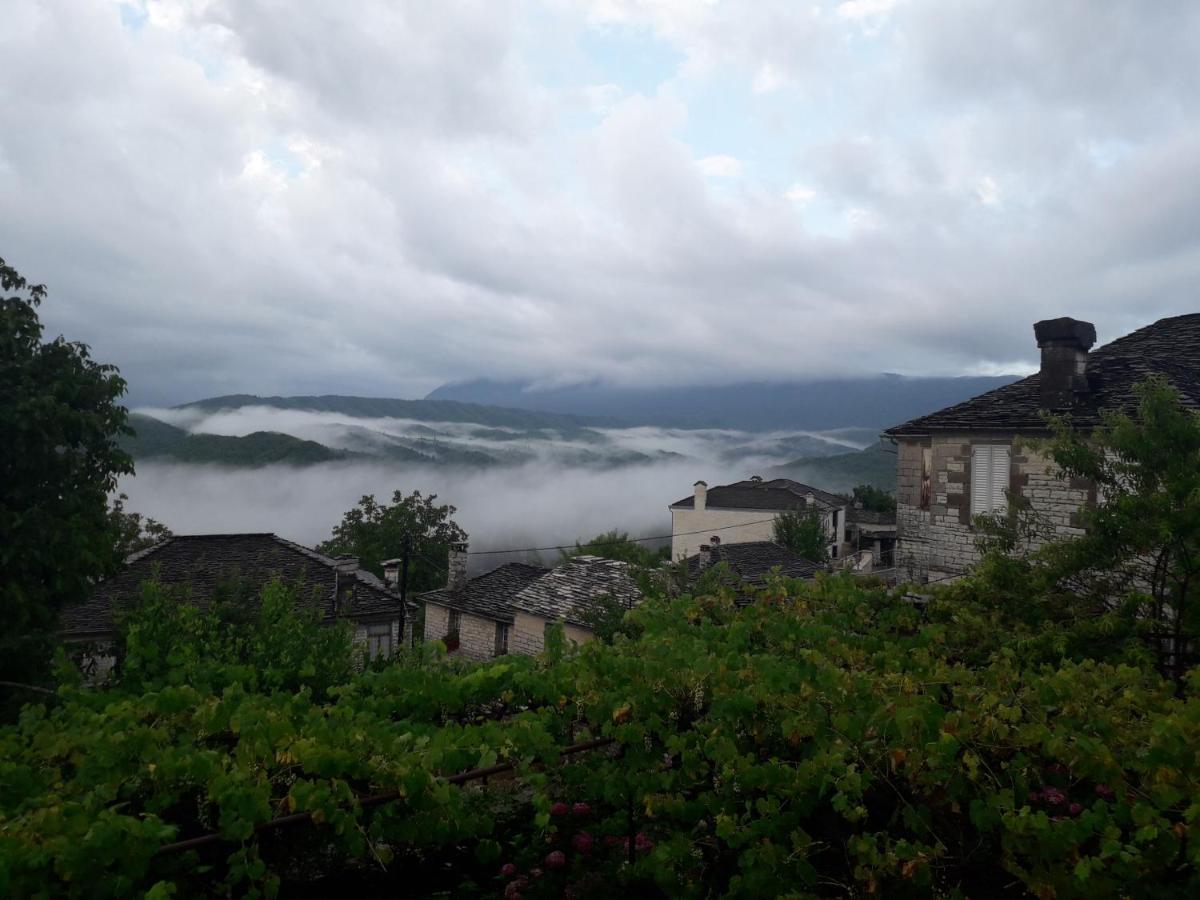 Mystic Lake Koukkouli Luaran gambar