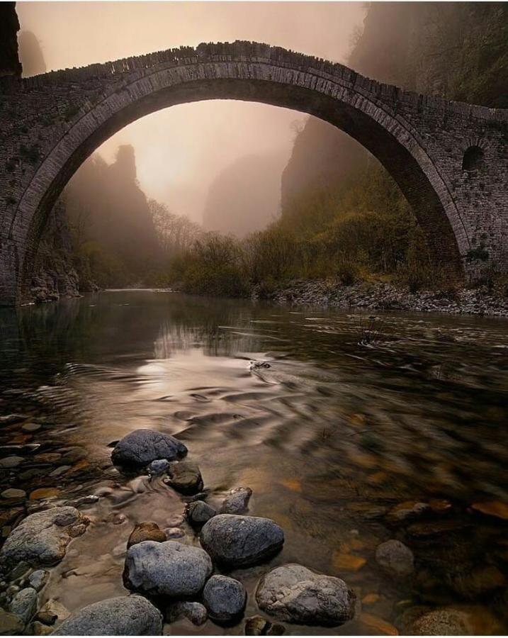 Mystic Lake Koukkouli Luaran gambar